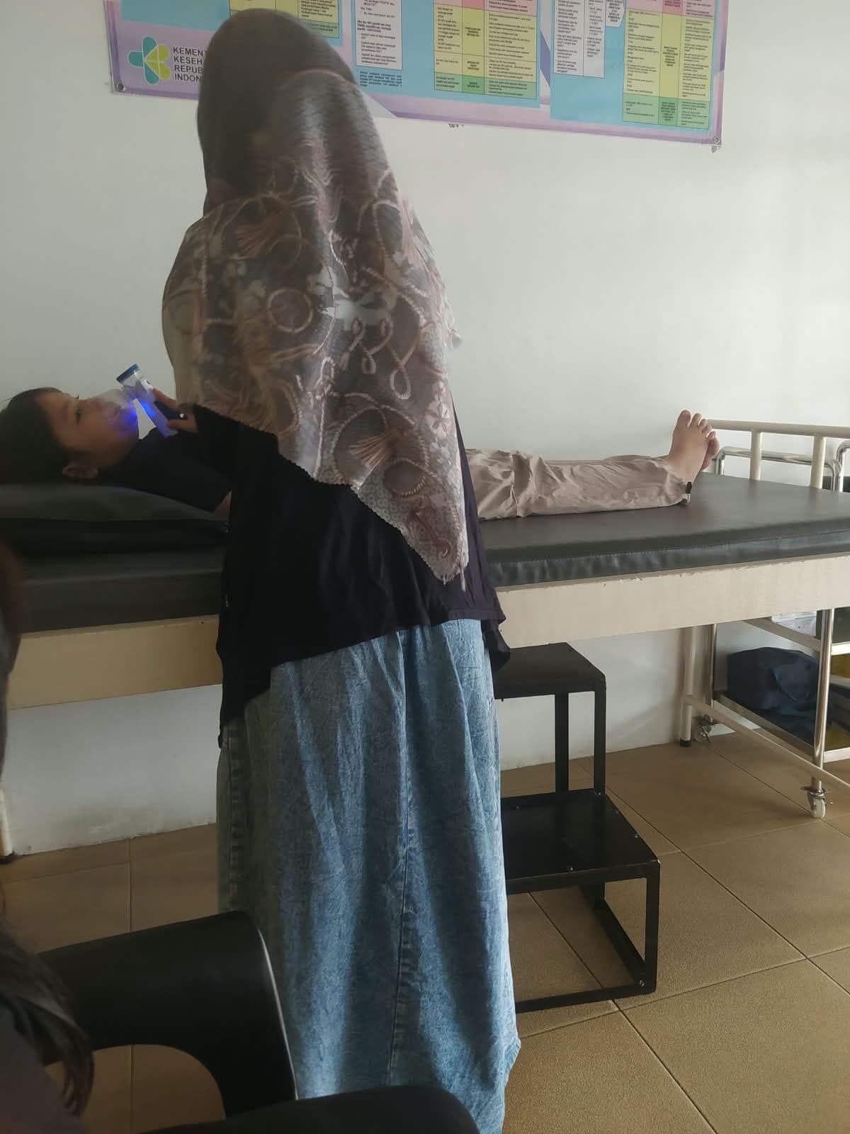 Dokumentasi Kotak Dana: Anak kembar saya mengalami sesak napas hampir setiap malam hingga pagi hari, sehingga sangat bergant
