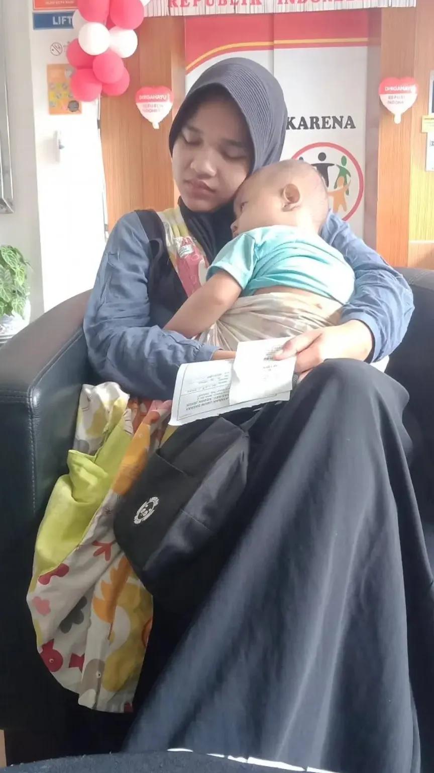 donasi-perkenalkan-saya fitria ibunda dari muhammad razan