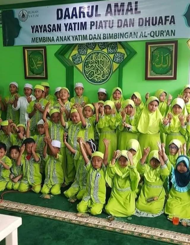 donasi-perkenalkan,-saya hari bersama tim. kami ingin ber