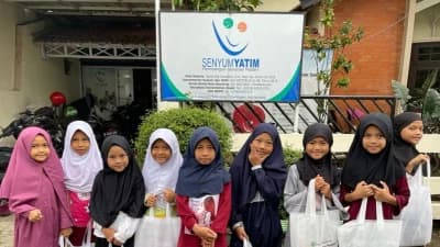 donasi-bantuan-untuk-biaya-hidup-dan-tempat-tinggal-anak-yatim